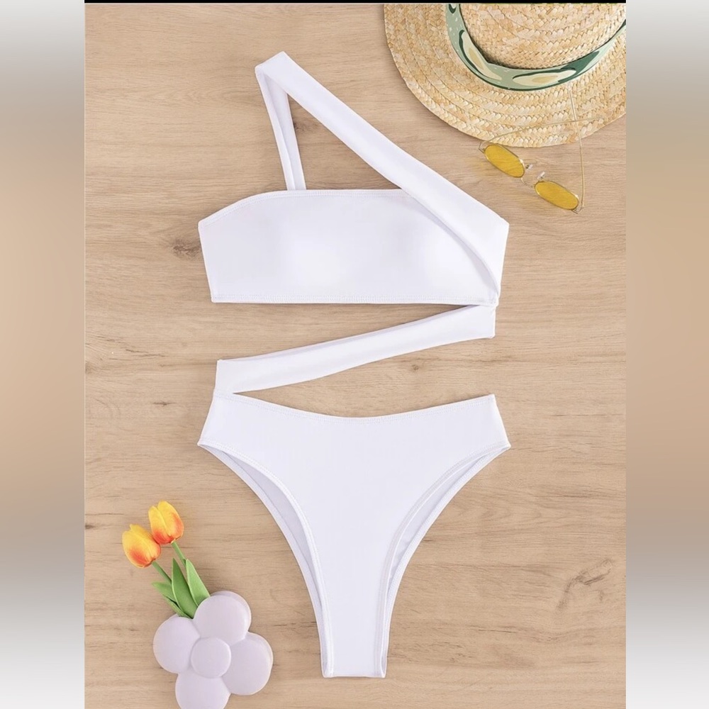 Shein Women's One Piece Swimsuit Sexy Asymmetric Pure Color Mono-Bikini